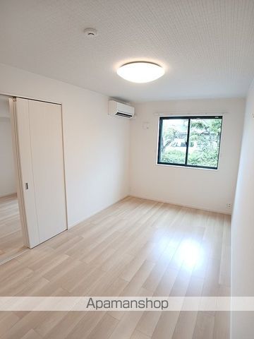 セイバリー プリムローズ IIの内装写真