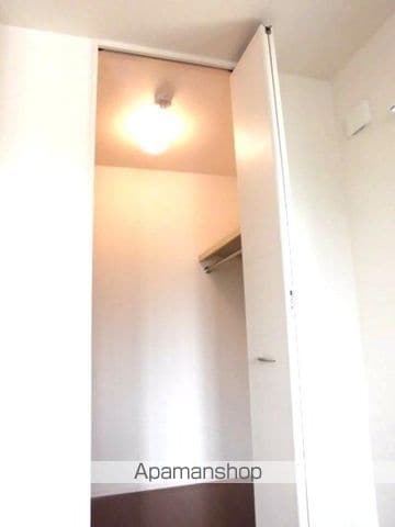 プランドール幸房 弐番館の内装写真