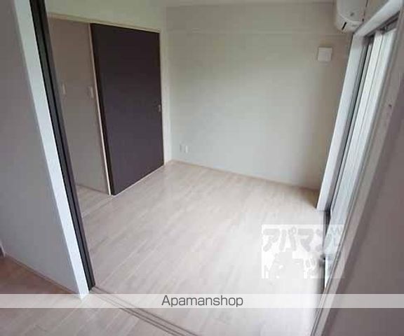 VILLA VISTA DAIGO 南棟の内装写真