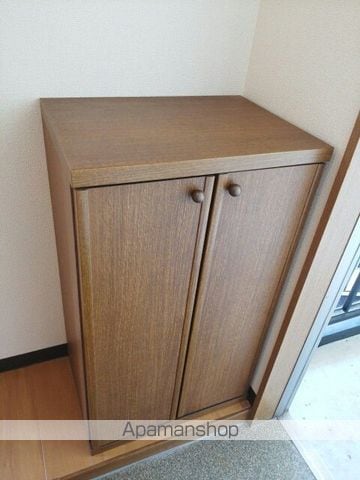 レークヒルズ希みが丘弐番館の内装写真