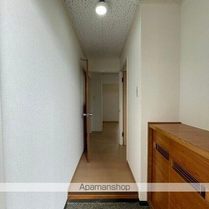 レジデンス野村[2LDK/48.6m2]の玄関