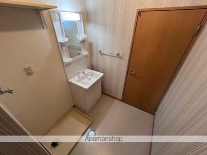 メゾン・ポレール[2LDK/52.02m2]の洗面所