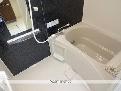 フォレストメゾン深芝[1LDK/45.85m2]のバス