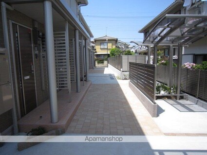 アプローズコート[1LDK/50.82m2]の共用部1