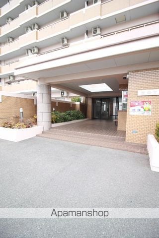 清幸マンション野田の玄関写真
