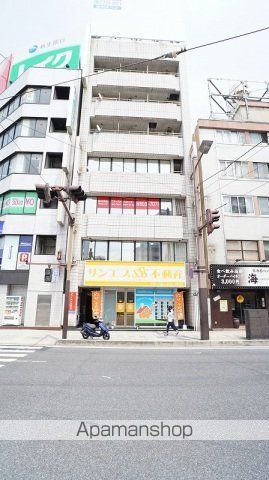 房尾本店横川駅前ビルの外観写真