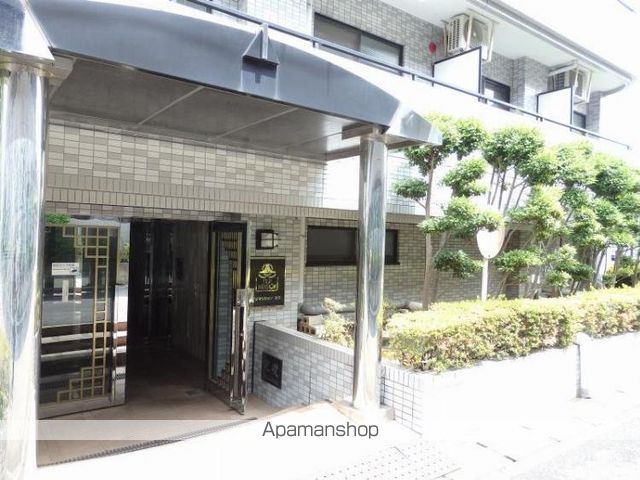 フジマンション末広の玄関写真