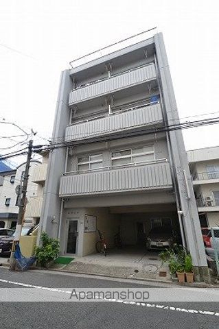 山岡ビルの外観写真