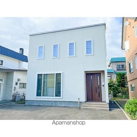 札幌市白石区 2階建 築10年の外観写真
