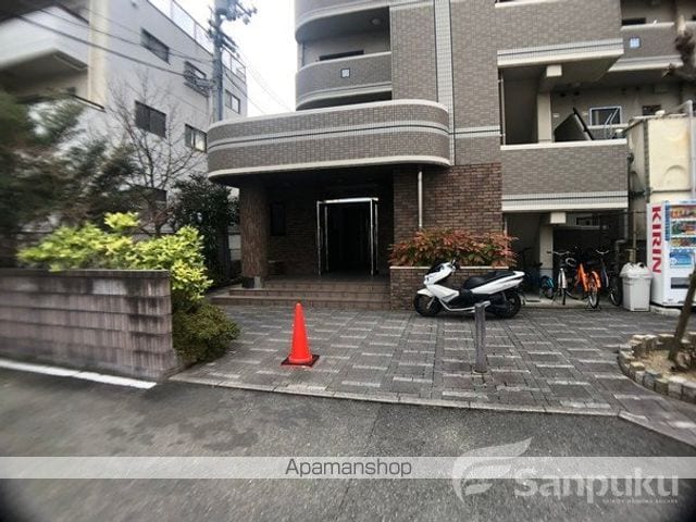 さくらレジデンスの玄関写真