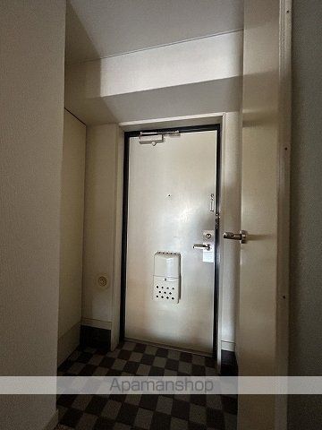 ミッションデルタの内装写真