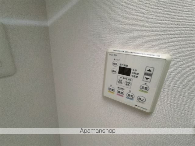 フレール江坂公園の内装写真