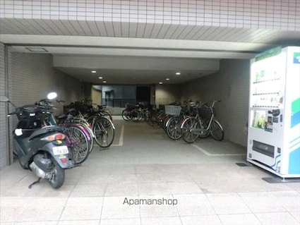 レジデンス荒川[4LDK/75.9m2]の共用部2