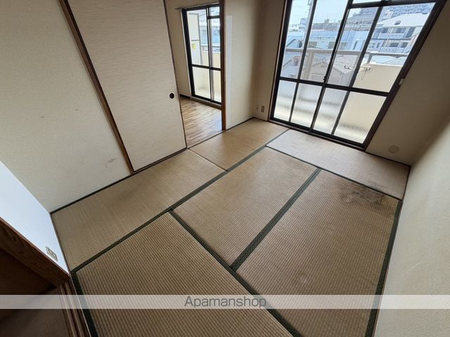 ストーク利倉の内装写真