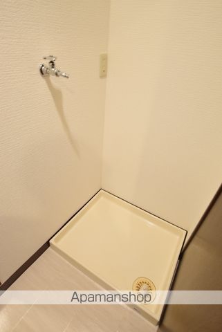 ロイヤルヒルズ台原Iの内装写真