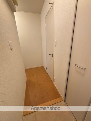 滋賀県野洲市永原[2LDK/53.98m2]の玄関