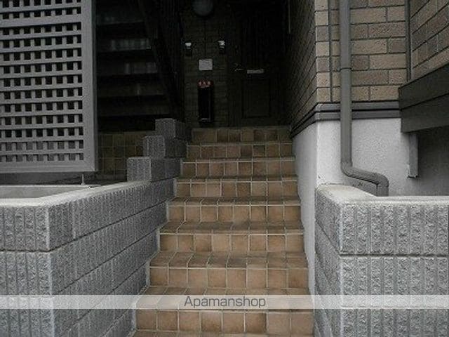 メゾンアプリコットの玄関写真