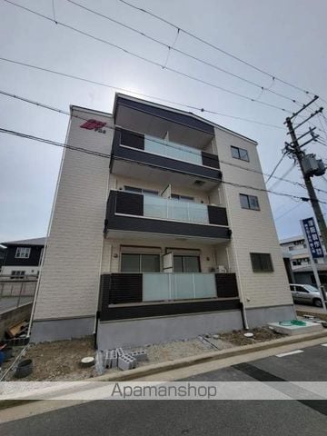 Est Parcaの外観写真
