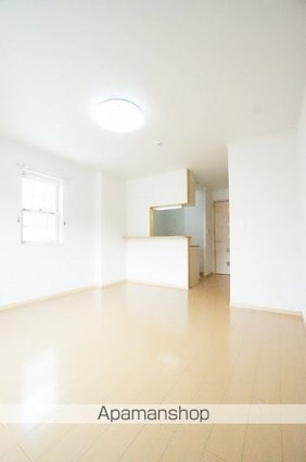 レイクヒルズ名倉Ⅰ[1R/32.9m2]のリビング・居間