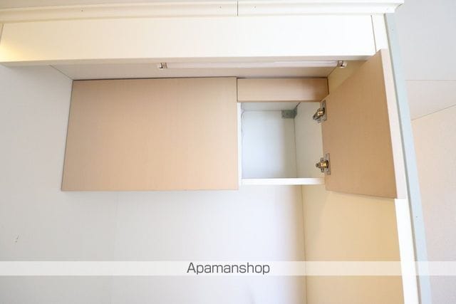コンフォールTAGAMI A棟の内装写真