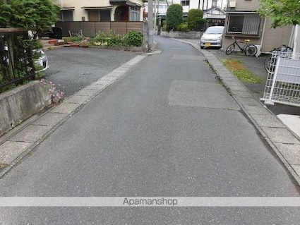 ナスガ　Ａ[1LDK/31.58m2]の周辺2