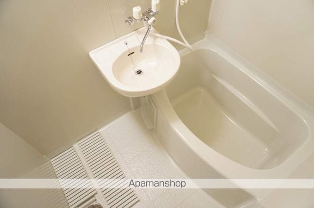 ステージア・ATの内装写真