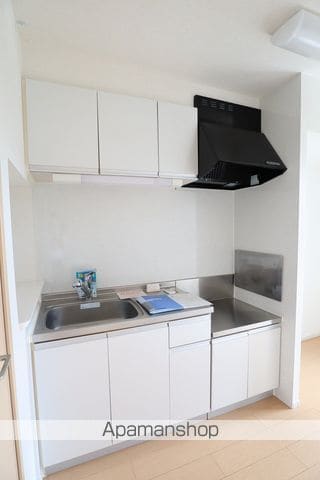 リヴァーイーストHORIIKEの内装写真