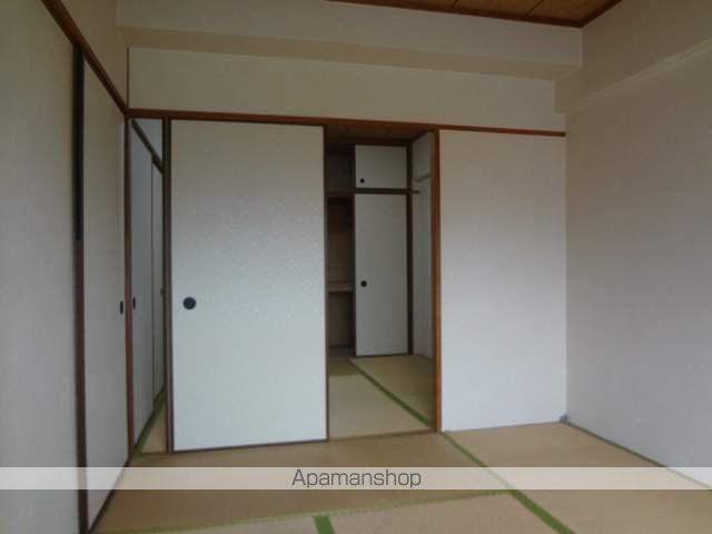 花園マンション巽の内装写真