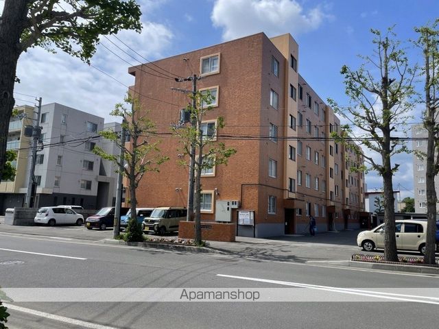 ライラックマンション大谷地の外観写真