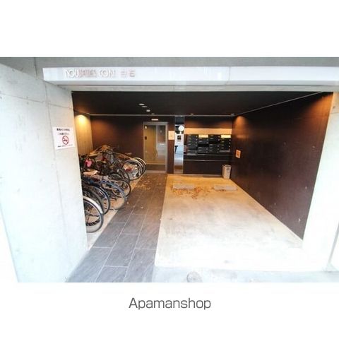 ヌーヴェルコート白石の玄関写真