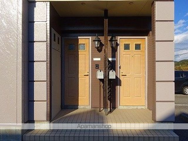 ベルメゾン高島Iの玄関写真