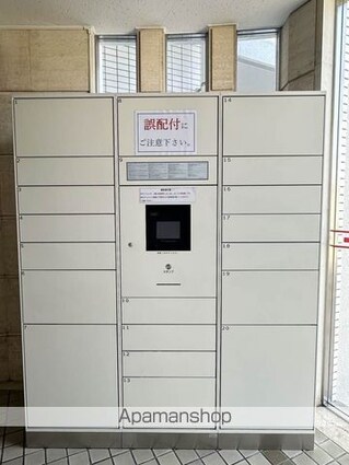 サーパス地吹園[3LDK/70.03m2]の共用部1