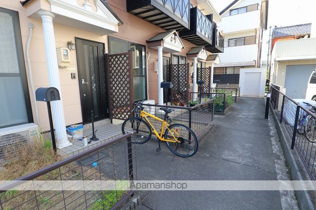 DUPLEX ITO Cの玄関写真