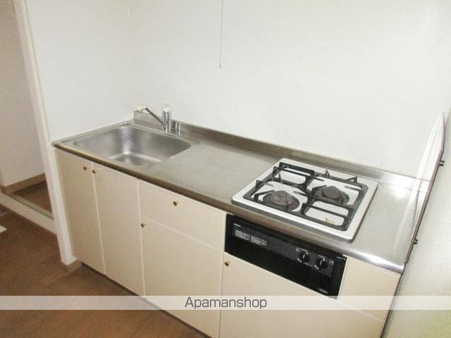 レオパレステイスティーの内装写真