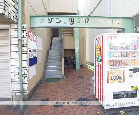 メゾンYAMAMOTOの玄関写真