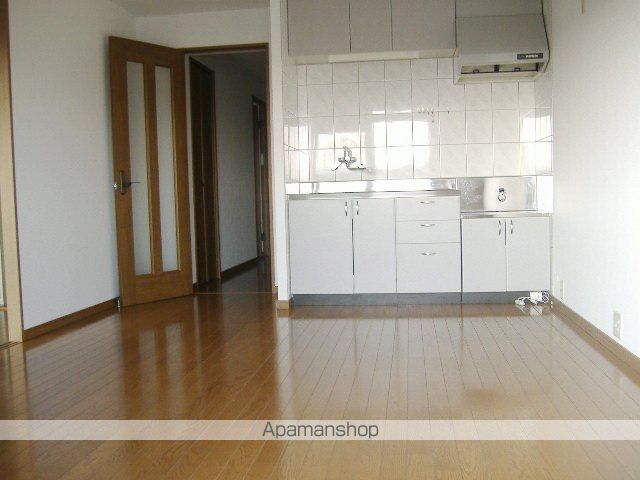 マンションシルクスクエアの内装写真