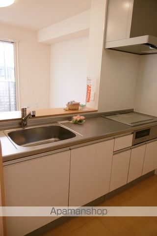 セレッソ ヤワタ Bの内装写真