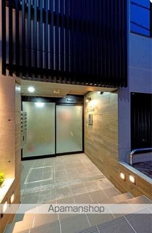 COVA HATAGAYAの玄関写真