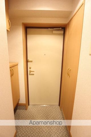 ラルシュ・ドゥ・ノワの内装写真