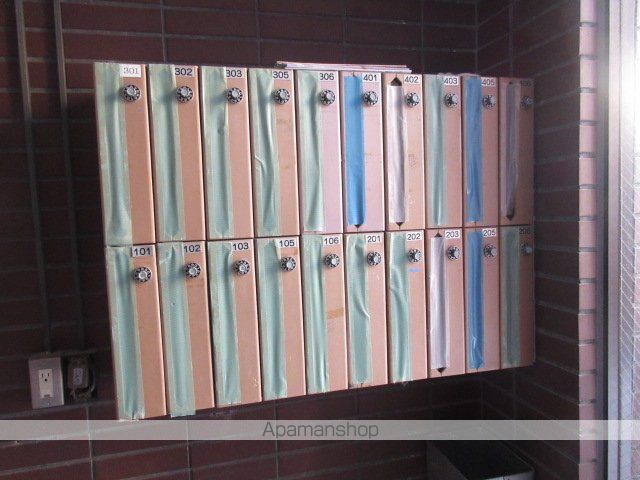 HBA裏参道の玄関写真