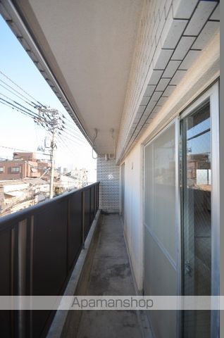 ジェイケイ石﨑の内装写真