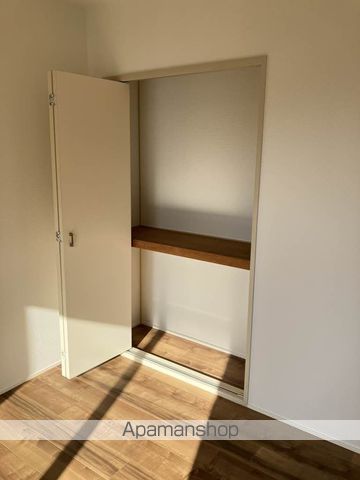 フレグランス竹原 B棟の内装写真