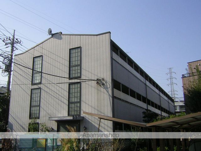 レオパレスラフォーレIIIの外観写真
