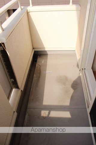 尾道市 2階建 築17年の内装写真