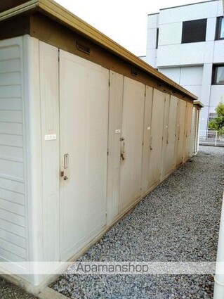 長野県長野市篠ノ井会[2LDK/62.34m2]のエントランス