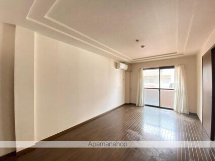 エルフ・フォレスト　[2LDK/57.33m2]のリビング・居間