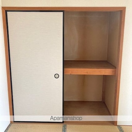 コーポ衣川[2LDK/51.03m2]の収納