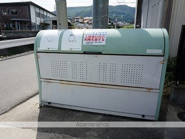 レオパレス愛の内装写真