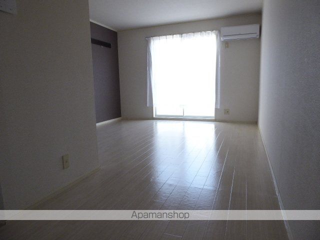 フラッツウサミの内装写真