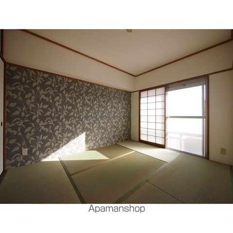 ヒルトップ東山の内装写真